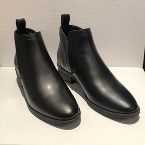 Dolce Vita Onyx Tivon Leather Booties